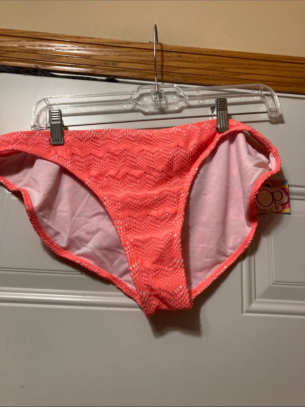 Coral Lace Bikini Bottoms XL‎ NWT